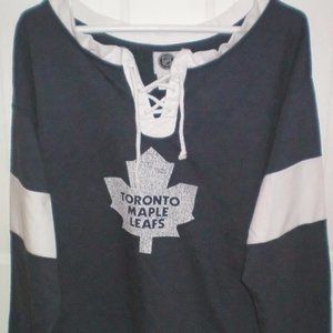 Toronto Maple Leafs Ladies Distressed Jersey Style Top Size L